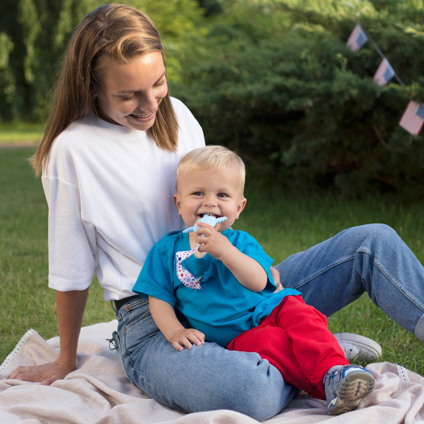 Companion Clips Attachment for Egg and Molar Magician Harness The Teething Egg