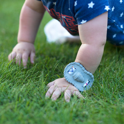 The Wristie Teether for Baby’s Wrist Wristie Teether The Teething Egg 